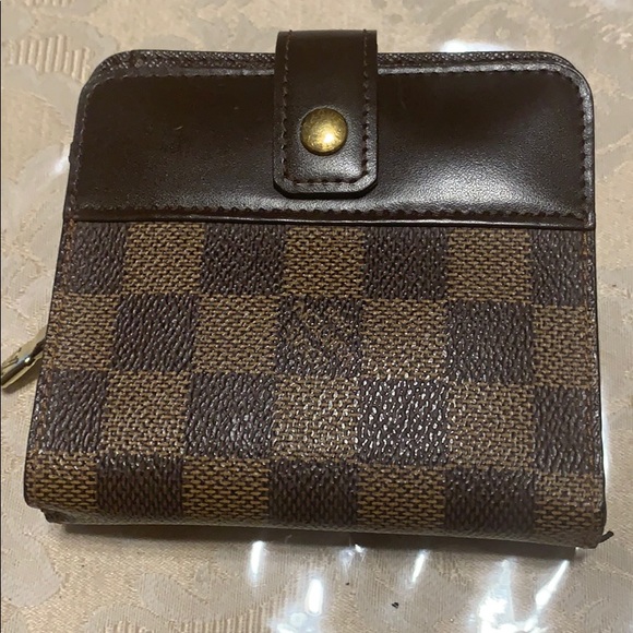 Wallet - Picture 1 of 4